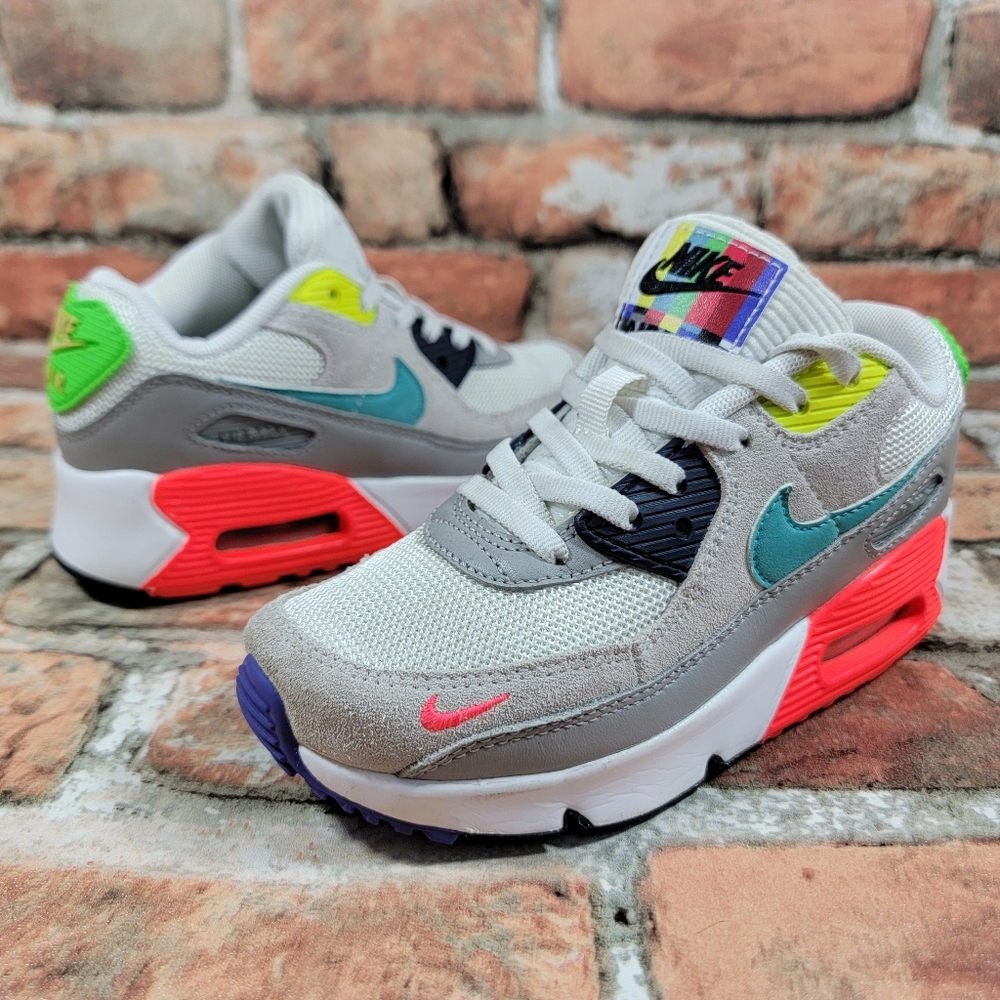 Nike Air Max 90 Evolution of Icons Sneakers Kids Size 12c